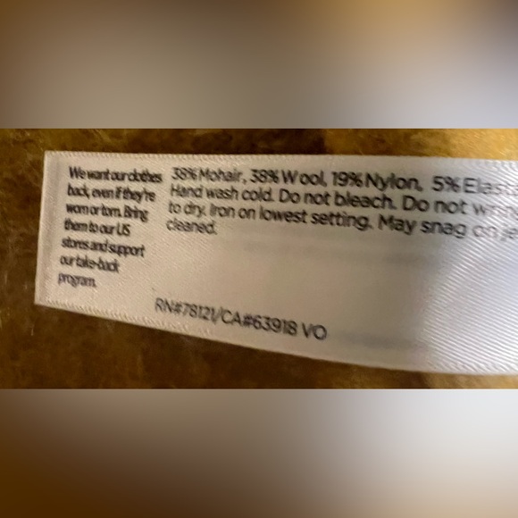 NWT $398 Eileen Fisher Mohair Wool V Neck Cardigan Sweater Burnished Gold Medium - Picture 10 of 10